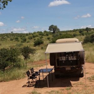 MOVABLE AWNING ARM – BY FRONT RUNNER
